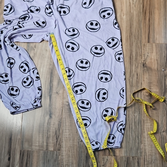 Disney Jack Skellington Nightmare Before Christmas Women’s Pajama Set 2X - Picture 11 of 14